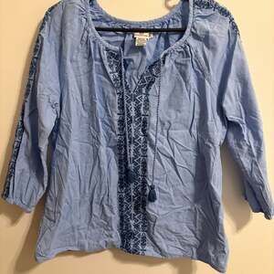 Vineyard Vines Blue Embroidered Boho Cotton Tassel Top - Women's Size M